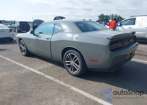 2019 Dodge Challenger Sxt z USA, uszkodzony, nr VIN 2C3CDZGG3KH705371